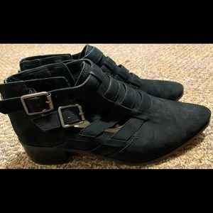 🖤Worn Once CLARKS NARRATIVE Black Marlina Ramble Booties RARE Leather Size 9🖤